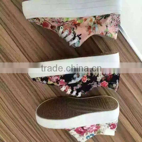 Trade Assurance Wholesale stock low price men canvas shoes high quality $1.5 dollar shoes