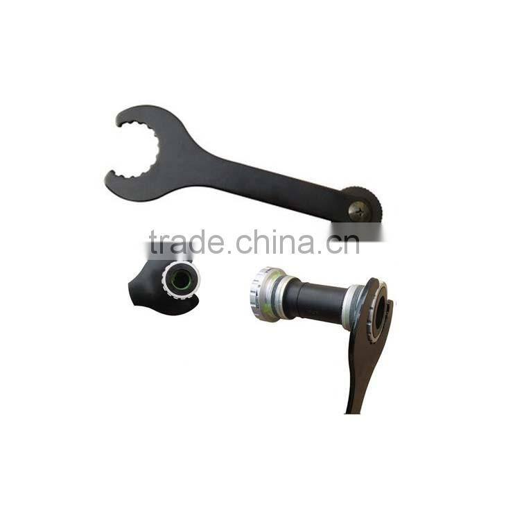 Bicycle wrench