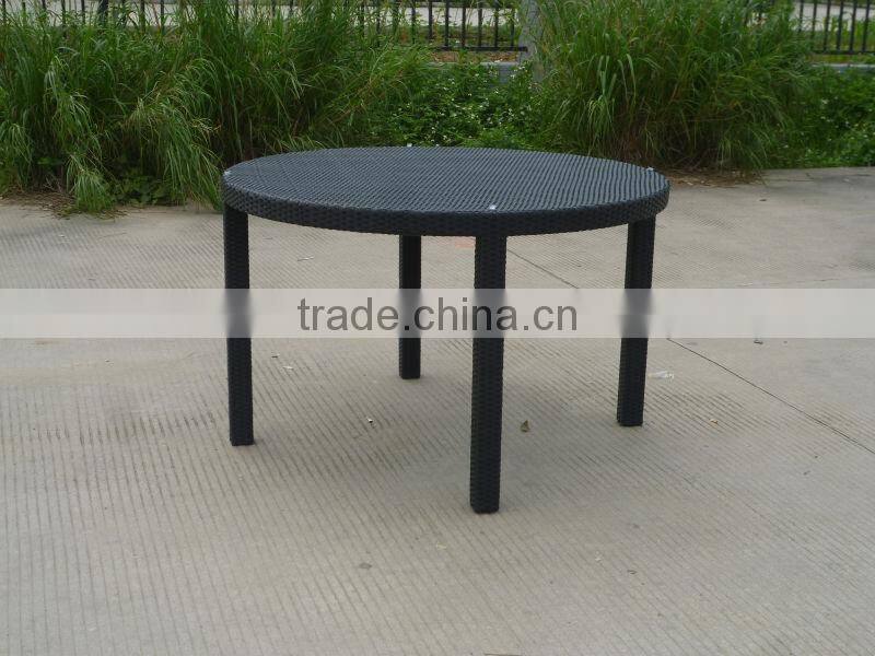 Outdoor Garden Furniture Round Wicker Table