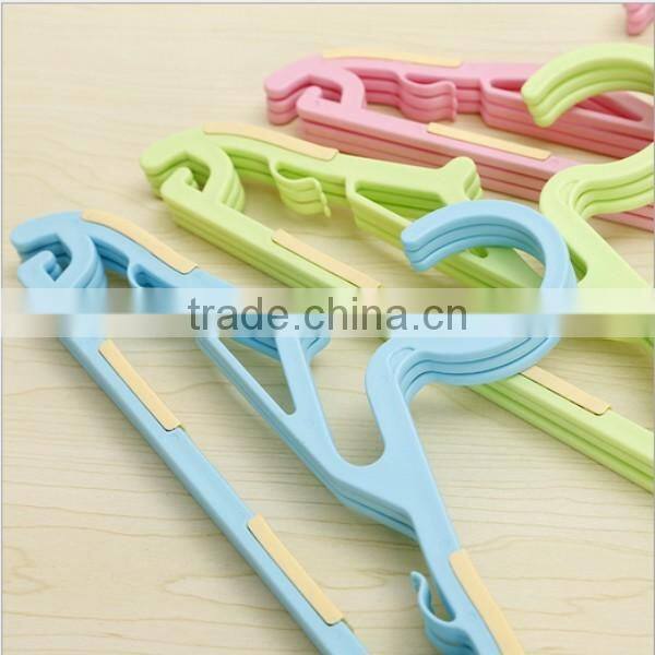 2015 new high quality plastic hanger in factory price/manufacturer in shenzhen OEM wholesale plastic hanger