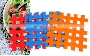 16021 heart shape silicone high temperature heat insulation mat kitchenwares silicone mat flexible silicone heating mat