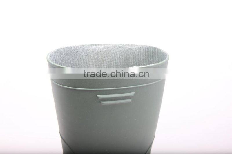 black pvc man working boots with good quality