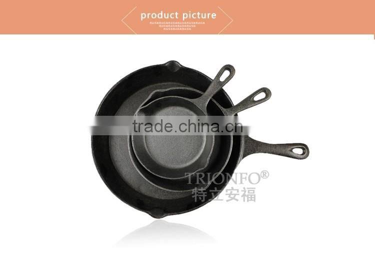 TRIONFO pre-seasoned cast iron pan