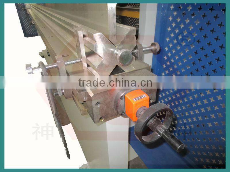 3 Axes CNC Syncronization Hydraulic Press Brake