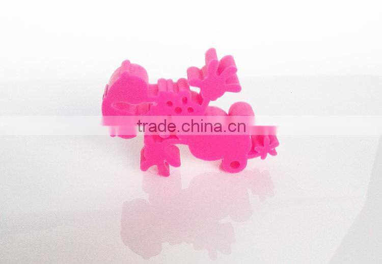 2015 Particular small silicone keychains/ charms pendants/ Pierced pendants