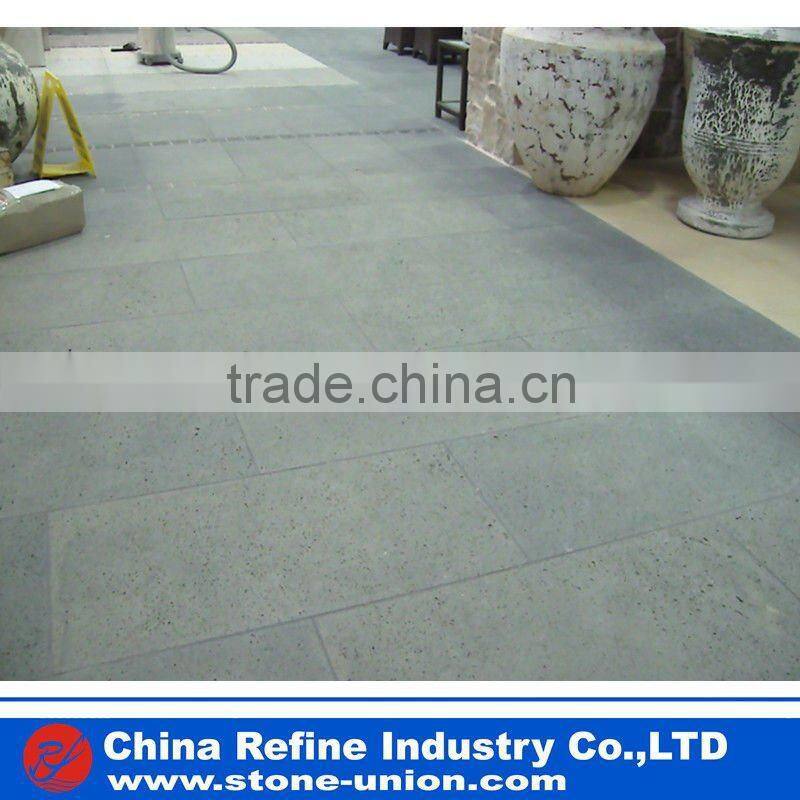 Black baslat sawn cut(with tiny pore)