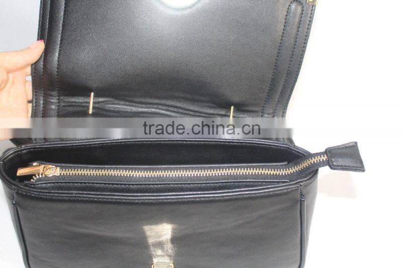 2016 new women messenger bags with tassels Occident fashion shackle cube women handbags