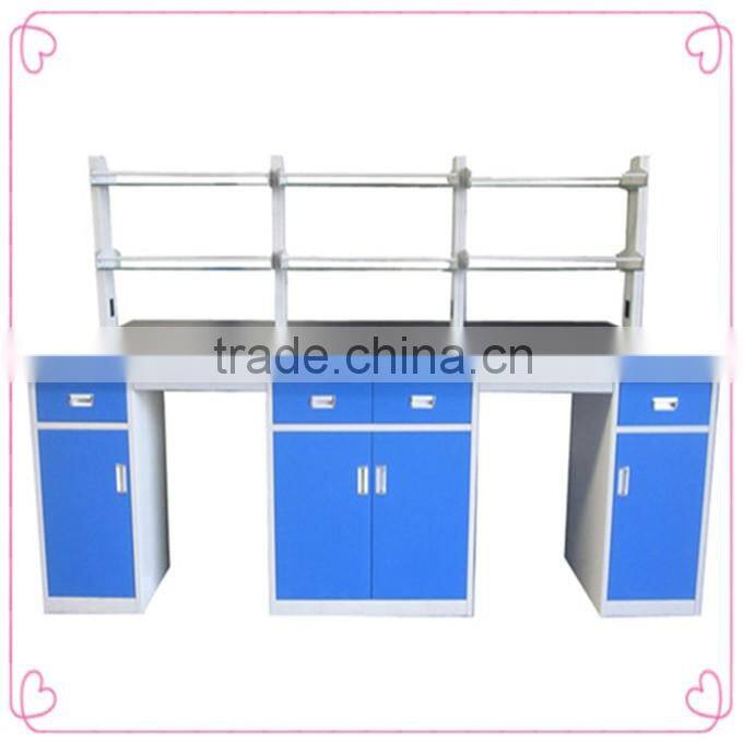 Laboratory workbench