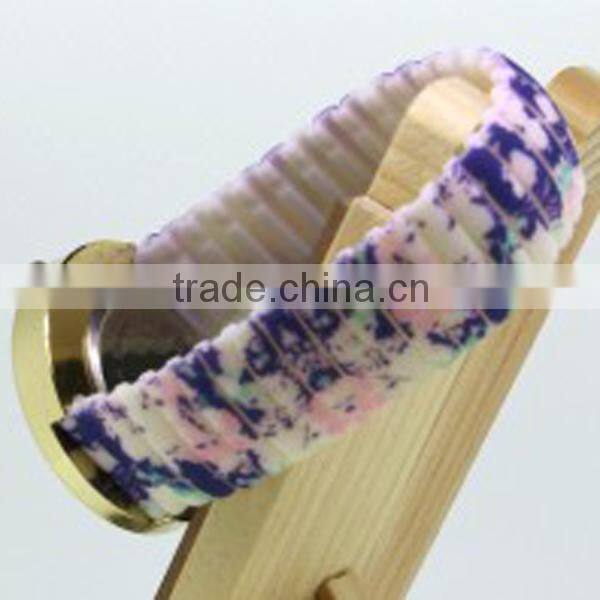 Dress fashion gold plated silk printing plastic watch for ladies