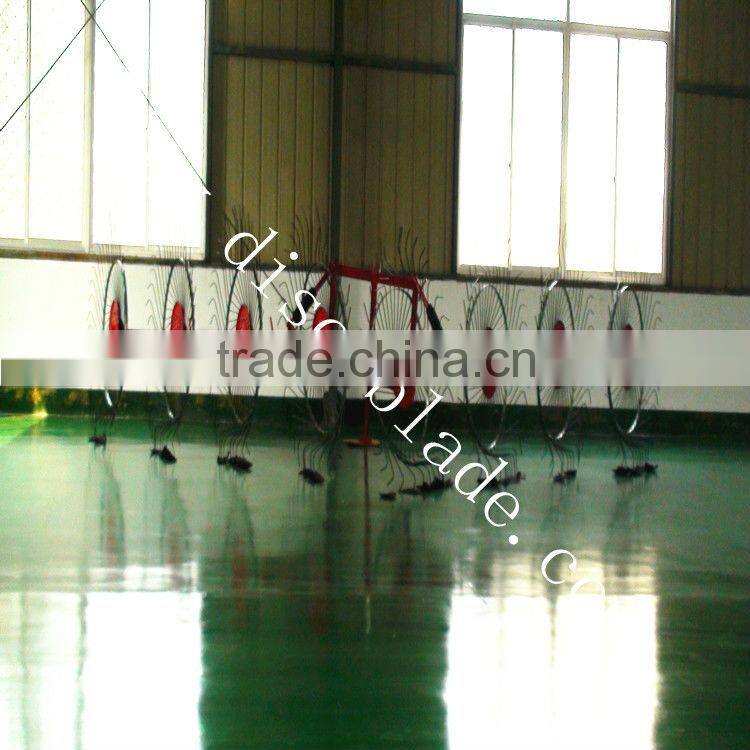 NEW designed hay raking machine
