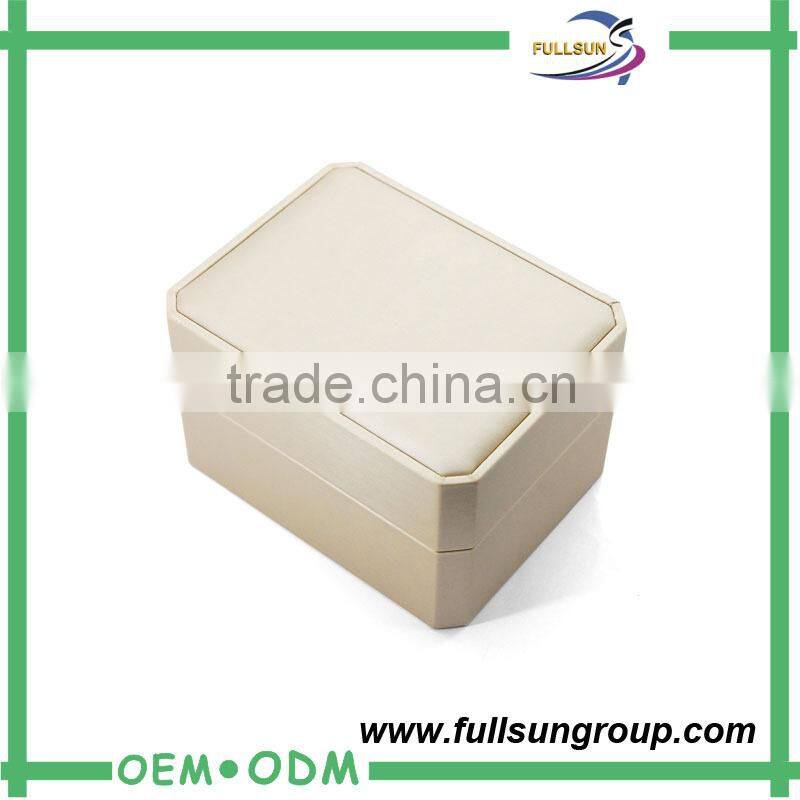 Latest style coated watch box leather