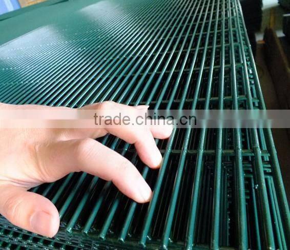 anti climb security fencing pvc or galvanised