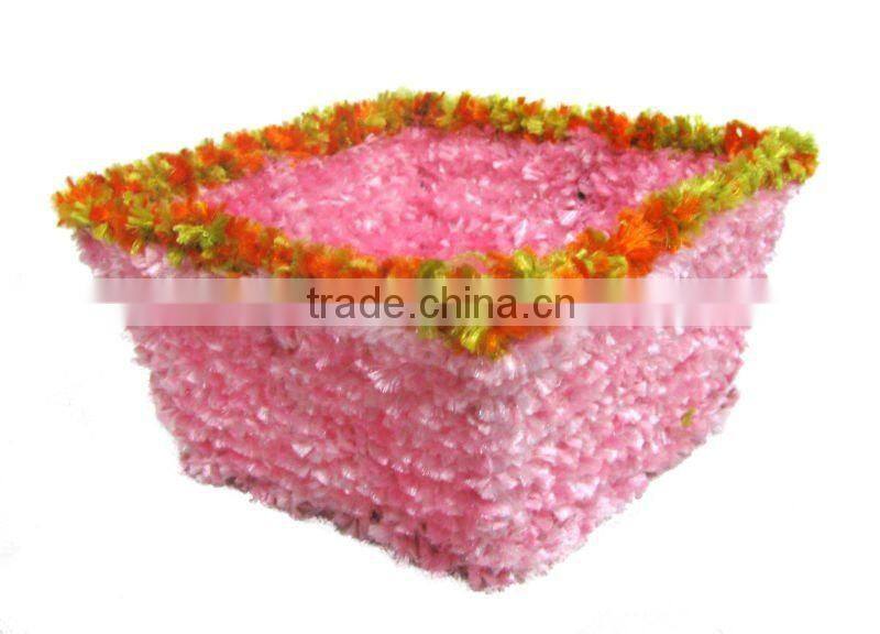 Square Shape Woolen Yarn Holiday Gift Box