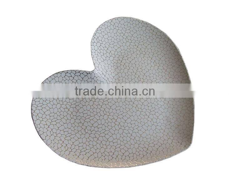 GRS color customized heart shaped plastic plate