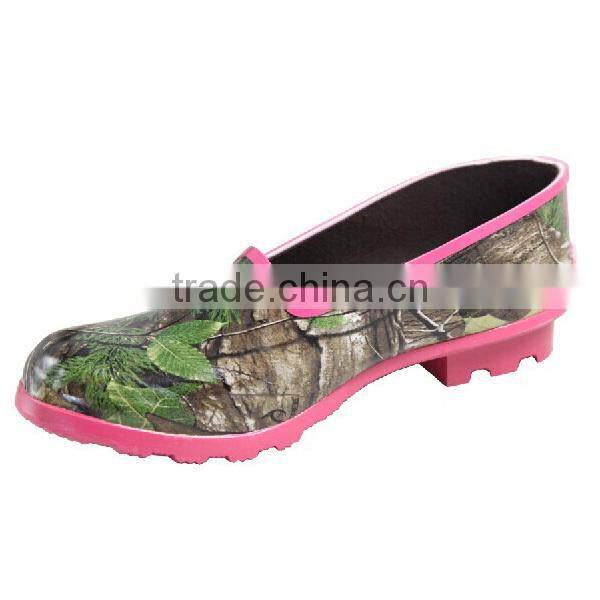 Ladies Lightweight Pink Camo Rubber Garden Shoes
