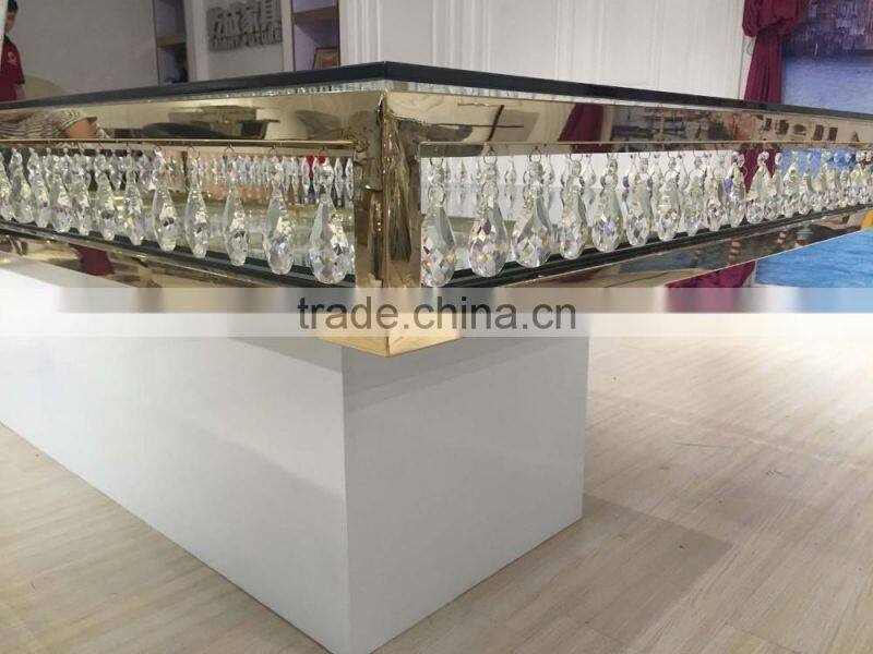 New design golden glass top wedding table with crystal