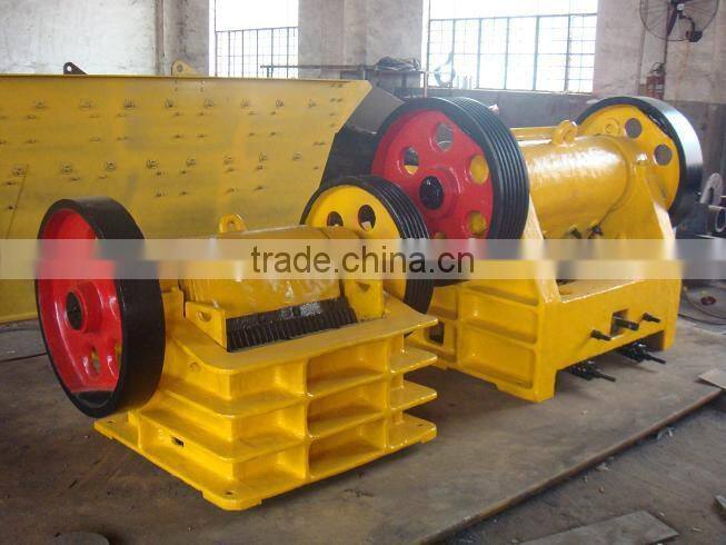 2014 steel casting small secondary crusher for fine stone product