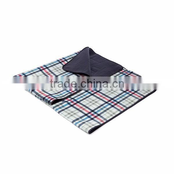HIgh Quality Roll Up Waterproof And Sandproof Beach Blanket weighted beach blanket