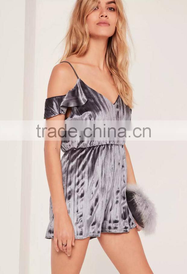 2017 summer sexy pleated velvet frill cold shoulder sleeve womens playsuit