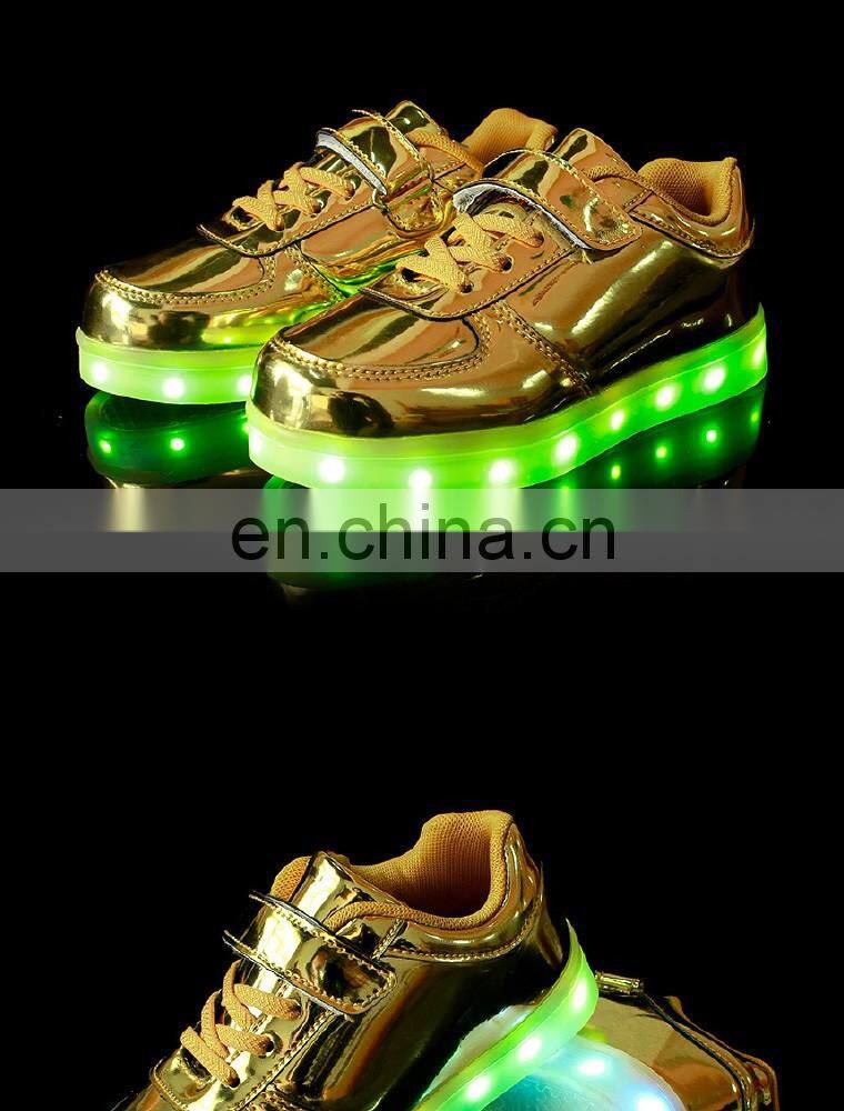 Factory Wholesale new design shining mirror finish PU leather Children Kids LED shoes sneakers footwear