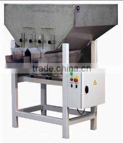 Focus company multi outlet Vibratory Feeder for potato chips