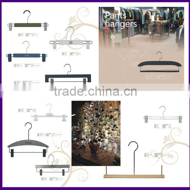 FP-870 Good quality grey plastic jacket hangers