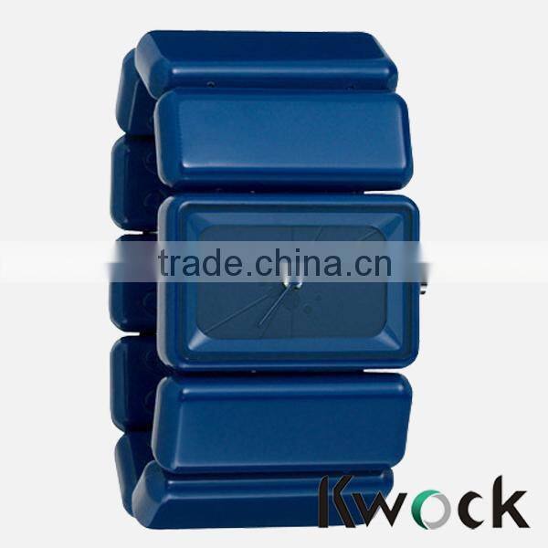 Elegance ladies bracelet silicone watch as a decration