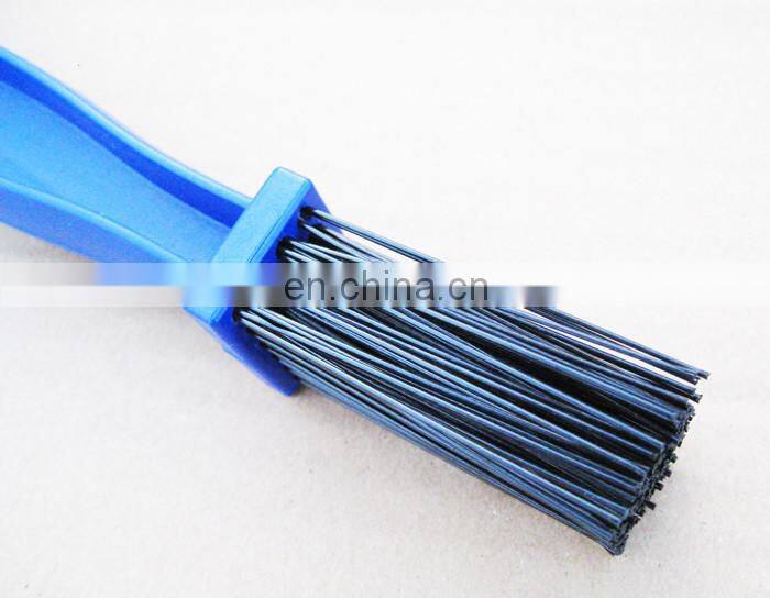 Plastic Bike or Motorcycle Chain Washer Bicycle Chain Cleaner Chain Cleaning Brush