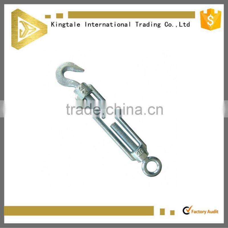 Wire rope turnbuckle