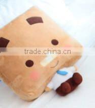 plush box shape cushion for leaning on/plush box shape hold pillow/plush sofa cushion