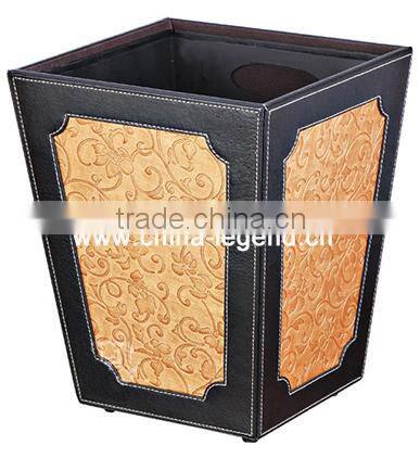 Recycle and green wastebasket sanitary bin