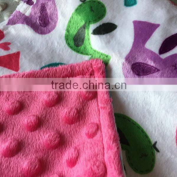 60pcs MOQ Eco Friendly Hot Pink Minky Burp Cloth for Birthday Gifts