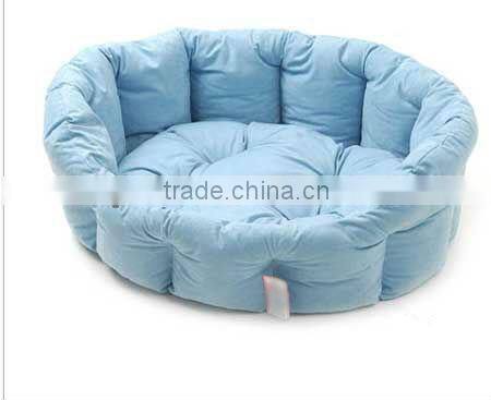Cute fleece material dog house bed for your lovely dog