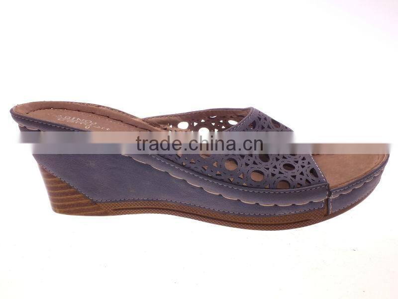 Latest design wedge sandals soft sole mid wedge heel slippers