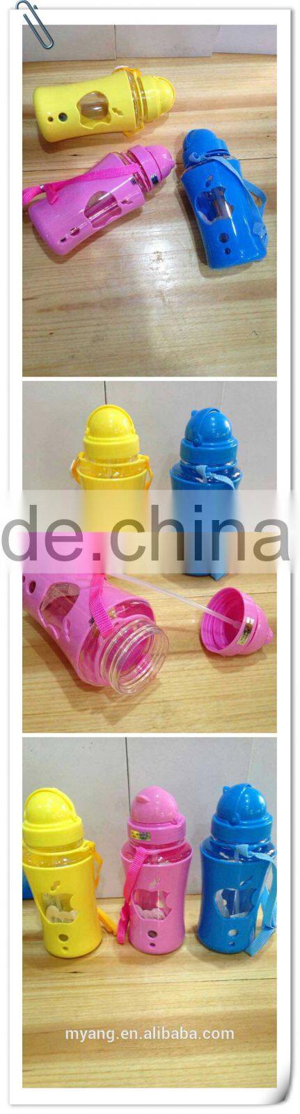 2015 wholesale children space water bottle with straw/BPA free plastic water bottle with straw