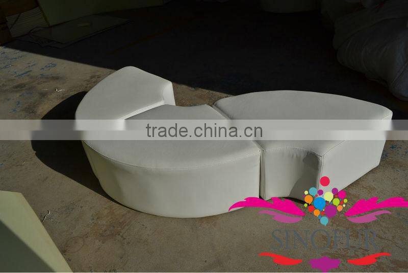 New design small corner sofa