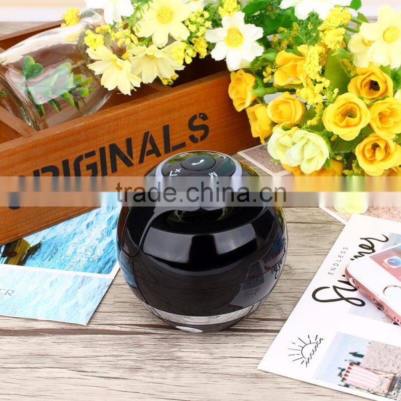 2017 New products mini portable bluetooth speakers with fm radio