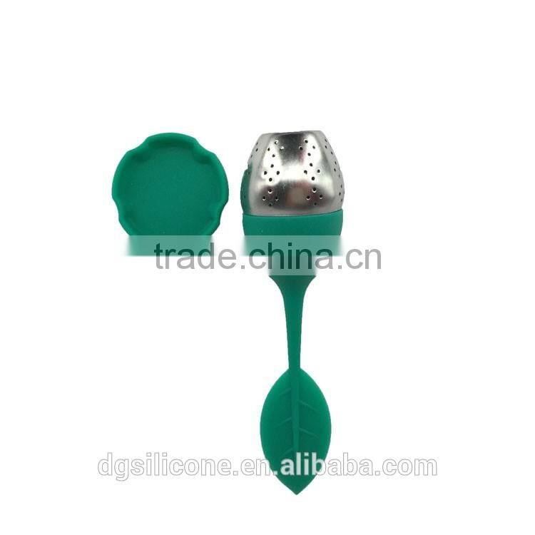 China manufacturer Eco-Friendly silicone tea infuser Leaf shape tea infuser water bottle