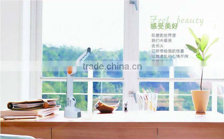 Amazing multifunction hand crank dynamo solar table lamp