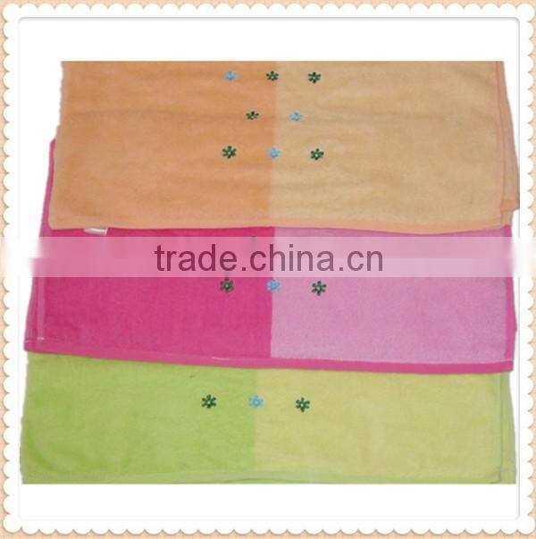 Supply Printing Square Towels Made in China