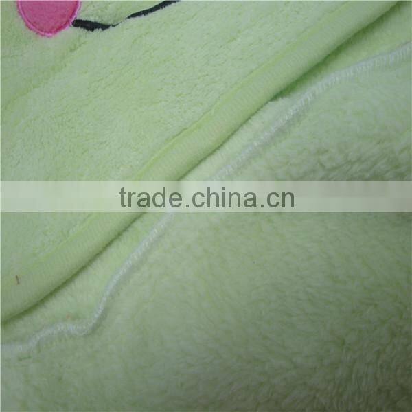 Soft plain dyed embroidered baby quilt blanket wholesale