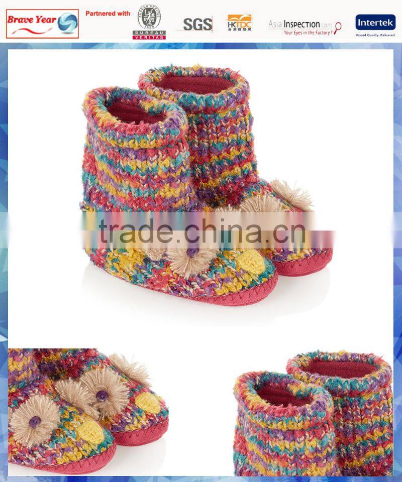 Novelty knitted owl snow woman boot with button eyes