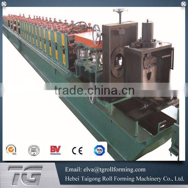 Roll forming machine for peach post with high quality