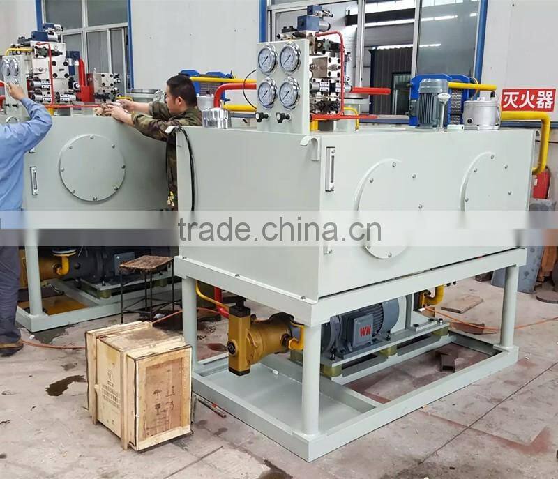 Construction waste brick machine hydraulic system