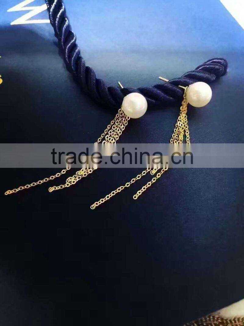 latest 6.5-7mm of white Akoya pearl earrings designs