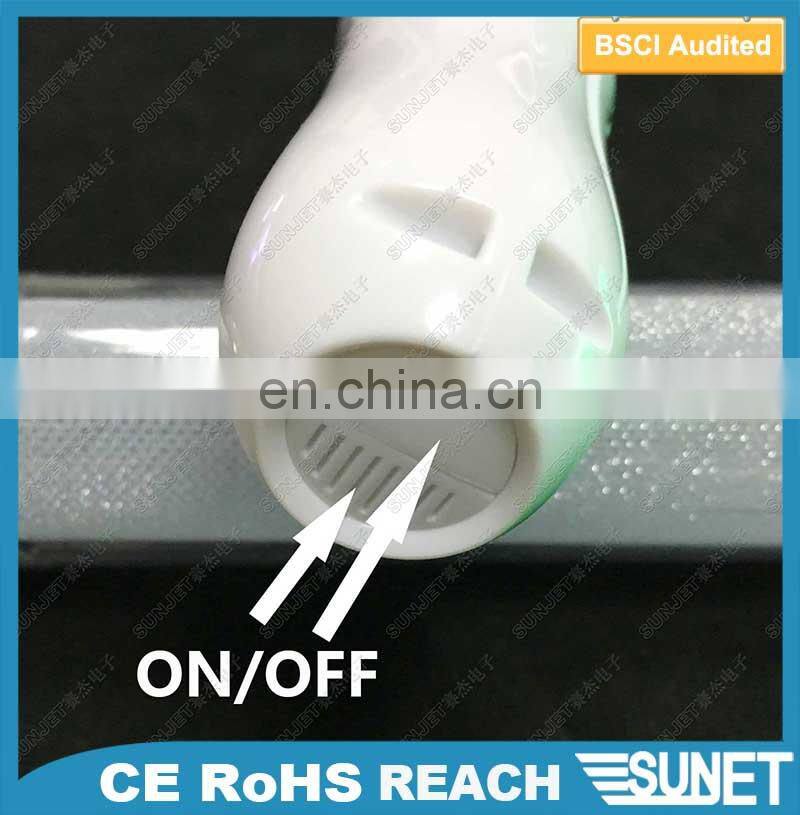 Concert battery operated color change controlled led glowsticks flashing cheering stick