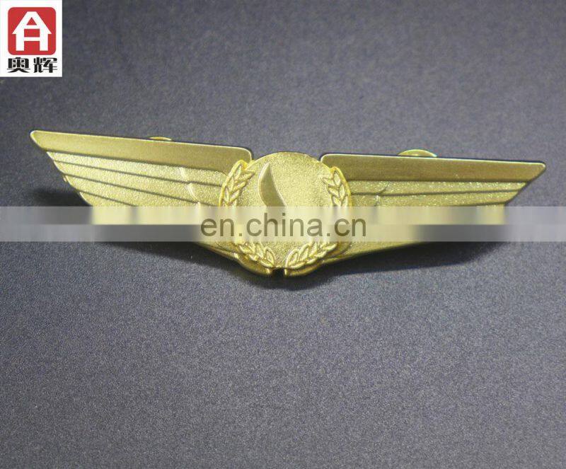 Hot sell brass souvenir enamel badge hot sell badges