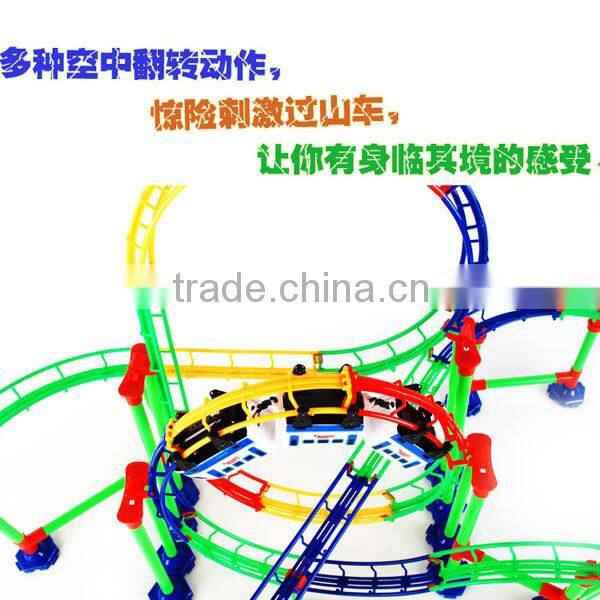 Intelligence early education high speed orbit toys, with train and light