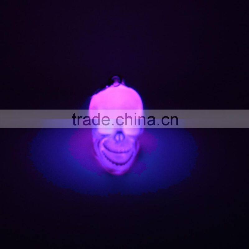 2014 New Design Holloween Necklace Flashing Led Light Skull