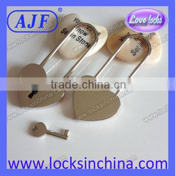 AJF long shackle lover heart shape lock